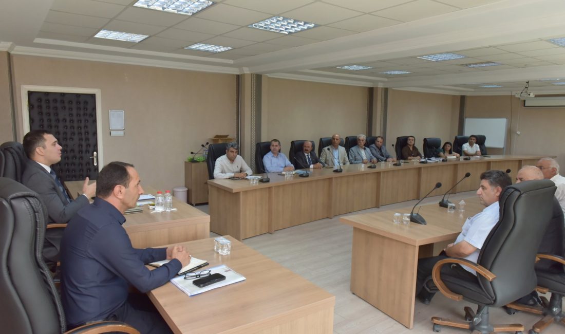Hakkari Vali Yardımcısı ve İl Özel İdaresi Genel Sekreteri Cüneyt