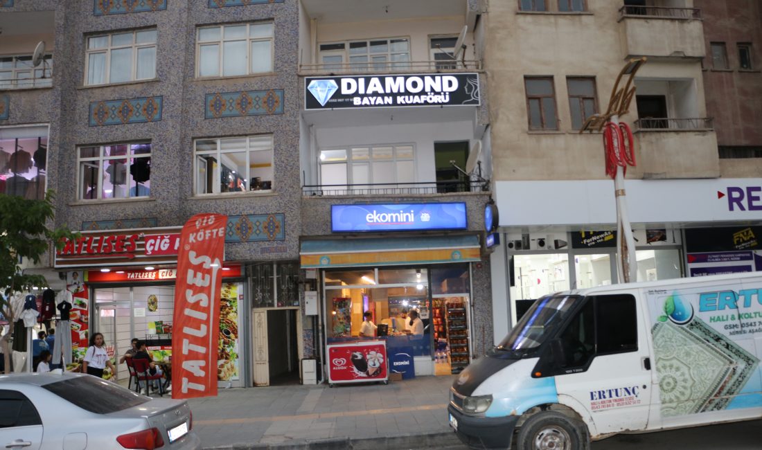 Hakkari'de kadınlara yönelik kişisel bakım ve güzellik alanında hizmet veren