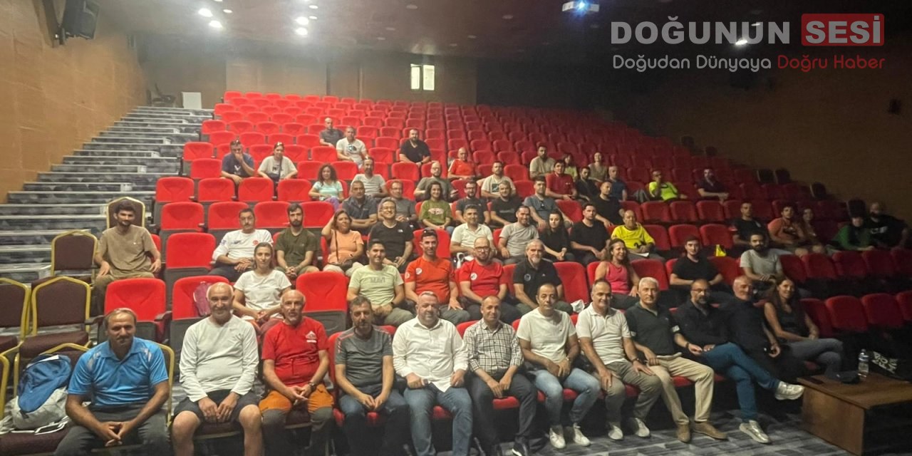 Alternatif: “Buzun Son Kalesi Hakkari’de 130 Sporcu Zirveye Hazırlanıyor”