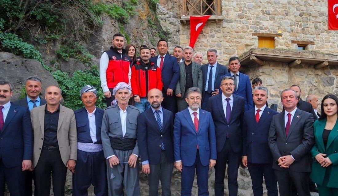 Hakkari’nin Çukurca ilçesinde yıllardır çözüm bekleyen dere ıslahı sorunu çözüme