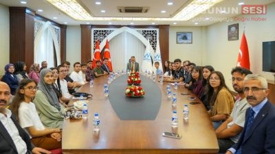 Hakkâri Valisi Ali Çelik, İl Milli Eğitim Müdürü Nurettin Yılmaz