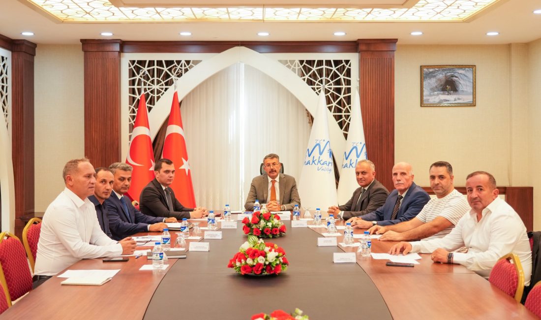Hakkâri Valiliği Toplantı Salonu’nda Organize Sanayi Bölgesi (OSB) Müteşebbis Heyet