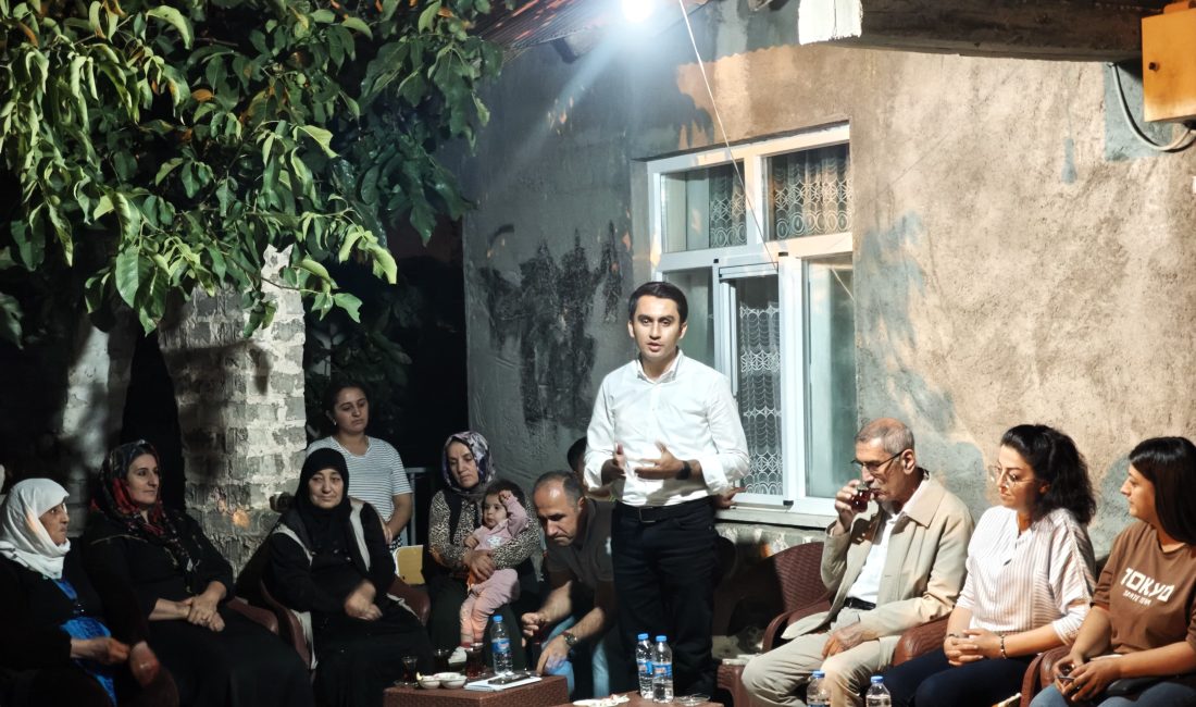 Hakkari merkez Yenimahalle’de gerçekleştirilen buluşmada, Barış ve Demokratik Toplum sürecinde
