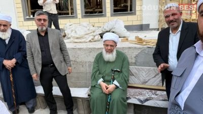 Hakkâri – Menzil Cemaati’nin şeyhi merhum Abdülbaki Erol’un oğlu Şeyh