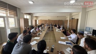 Derecik Kaymakamı Sezai Demirci, yeni eğitim-öğretim yılı öncesinde Borsa İstanbul