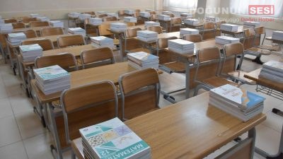 Millî Eğitim Bakanlığı tarafından yürütülen “Ücretsiz Ders Kitabı Dağıtımı Projesi”