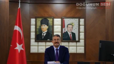Hakkâri Valisi ve Belediye Başkan V. Ali Çelik, eğitim-öğretim yılı