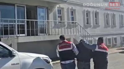 Hakkari İl Jandarma Komutanlığı tarafından aranan şahısların yakalanmasına yönelik sürdürülen