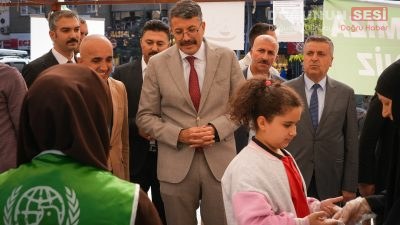 Hakkari’de mazlum coğrafyalara uzanan örnek bir dayanışma sergilendi. Hakkari Valisi