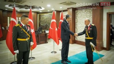 Hakkari’de 29 Ekim Cumhuriyet Bayramı’nın 102. yılı kutlamaları kapsamında Valilik