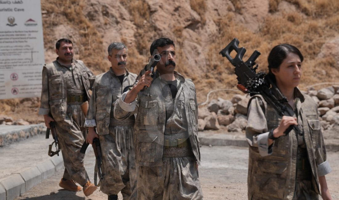 PKK’dan beklenen açıklama: “Türkiye’deki tüm güçlerimizi çekiyoruz” PKK, Türkiye’deki faaliyetlerini tamamen durdurduğunu duyurdu. Yapılan açıklamada, “12. Kongre