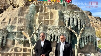 Hakkari İl Müftüsü Hüseyin Okuş, Şemdinli İlçe Müftüsü Adem Karaca