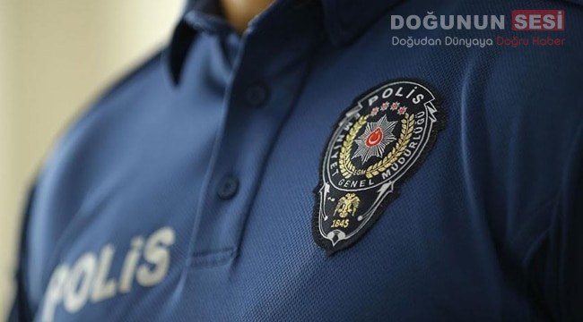 Hakkari’de akşam saatlerinde kızını ziyarete gelen bir baba, telefon dolandırıcılarının