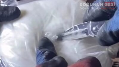 Hakkari İl Emniyet Müdürlüğü Narkotik Suçlarla Mücadele Şube Müdürlüğü ekipleri,