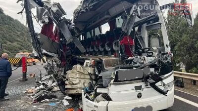 Şanlıurfa–Adana otoyolunun Bahçe ilçesi sınırlarında, Gaziantep istikameti yönünde sabah saat