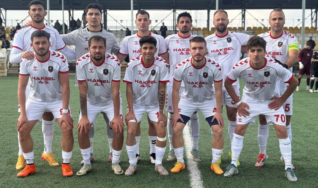 Hakkarizapspor’dan Deplasmanda Nefes Kesen Galibiyet Hakkarizapspor, deplasmanda oynadığı zorlu karşılaşmada rakibini