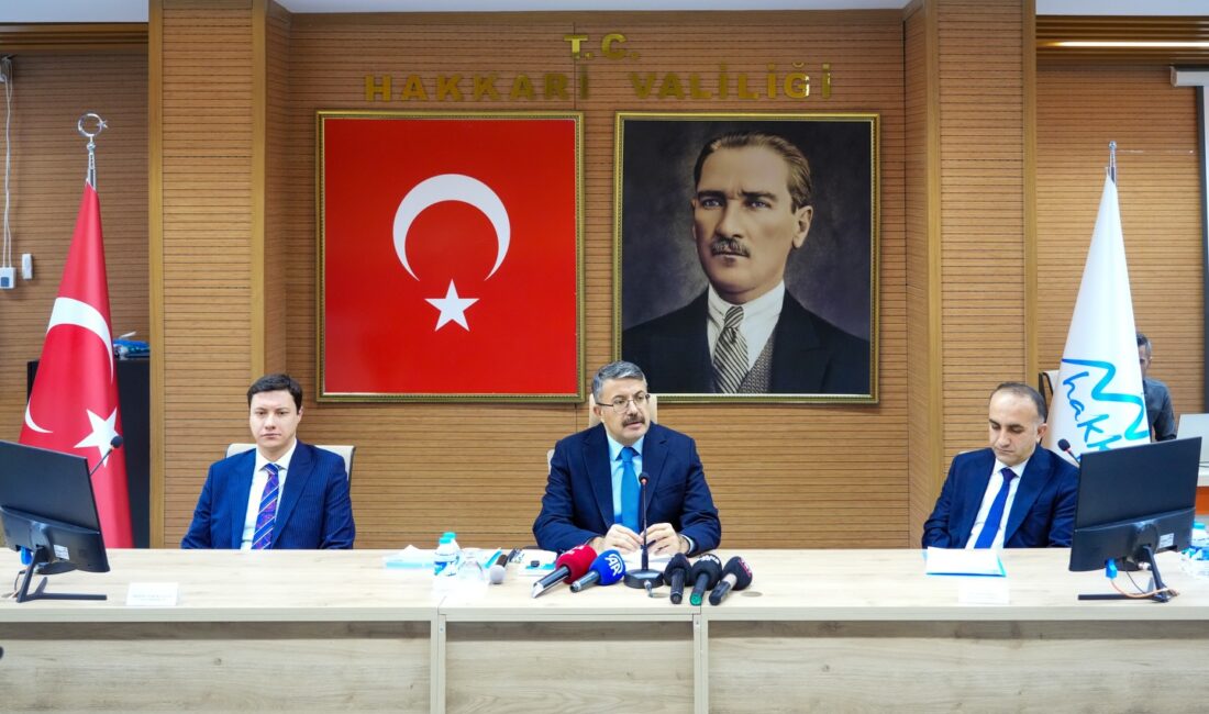 Hakkari’de “Birbirimize Candan Bağlıyız” Kan Bağışı Kampanyası Masaya Yatırıldı Hakkari’de 5–15 Ocak tarihleri arasında il genelinde düzenlenecek olan “Birbirimize