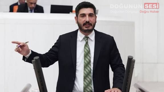 DEM Parti Hakkari Milletvekili Onur Düşünmez, Hakkari’nin Derecik ilçesinde sağlık