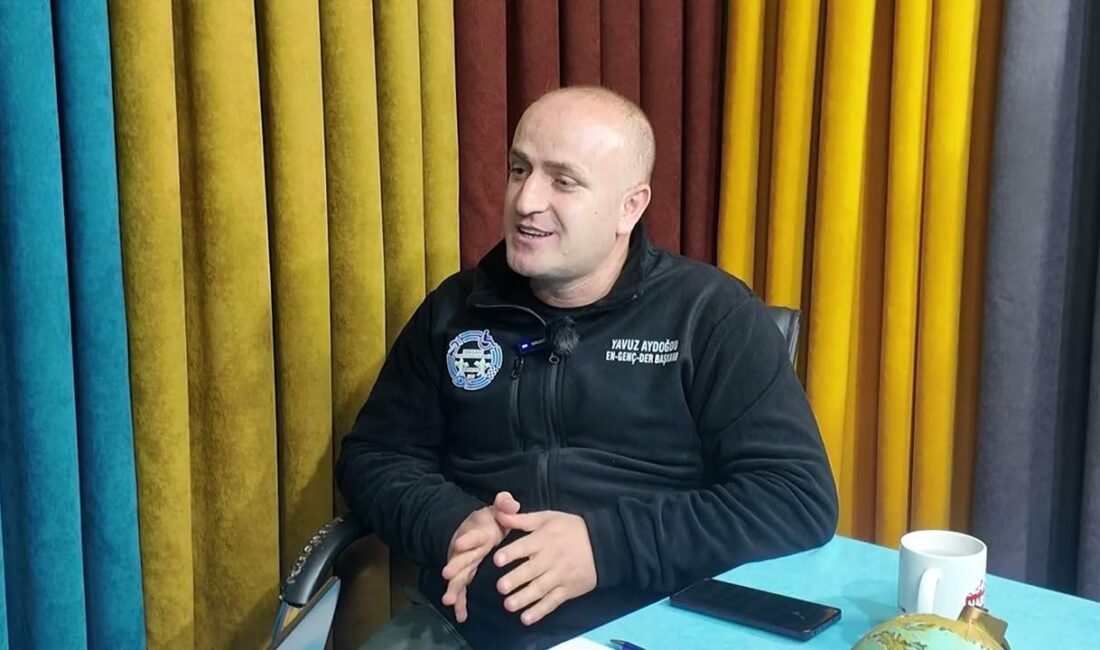 Hakkari Gençlik ve Engelliler Derneği Başkanı Yavuz Aydoğdu, yeni yıl