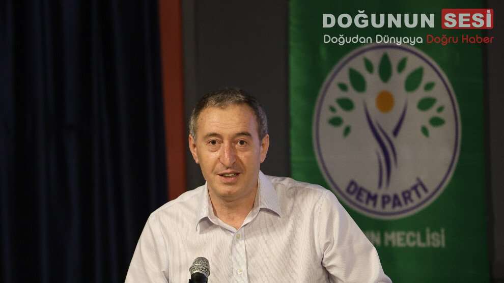DEM Parti Eş Genel Başkanı Tuncer Bakırhan, İran’da devam eden