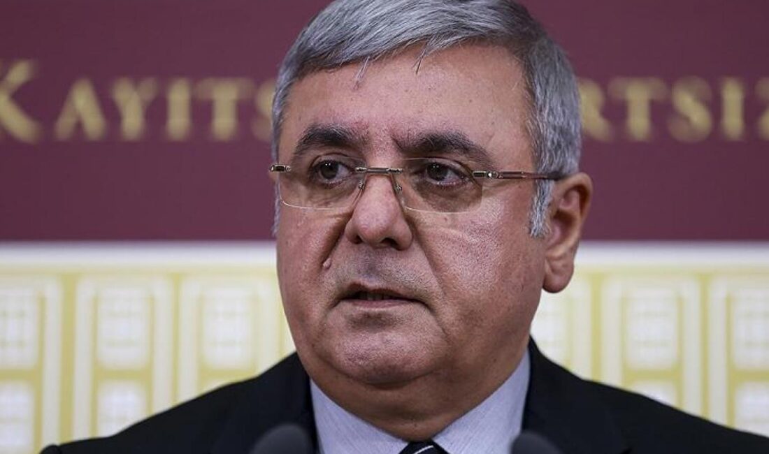 Metiner’den Kandil ve SDG’ye Sert Uyarı: “Ya İmralı Aklı Ya Büyük Çöküş!” AK Parti eski Milletvekili Mehmet Metiner, Suriye Demokratik Güçleri (SDG)