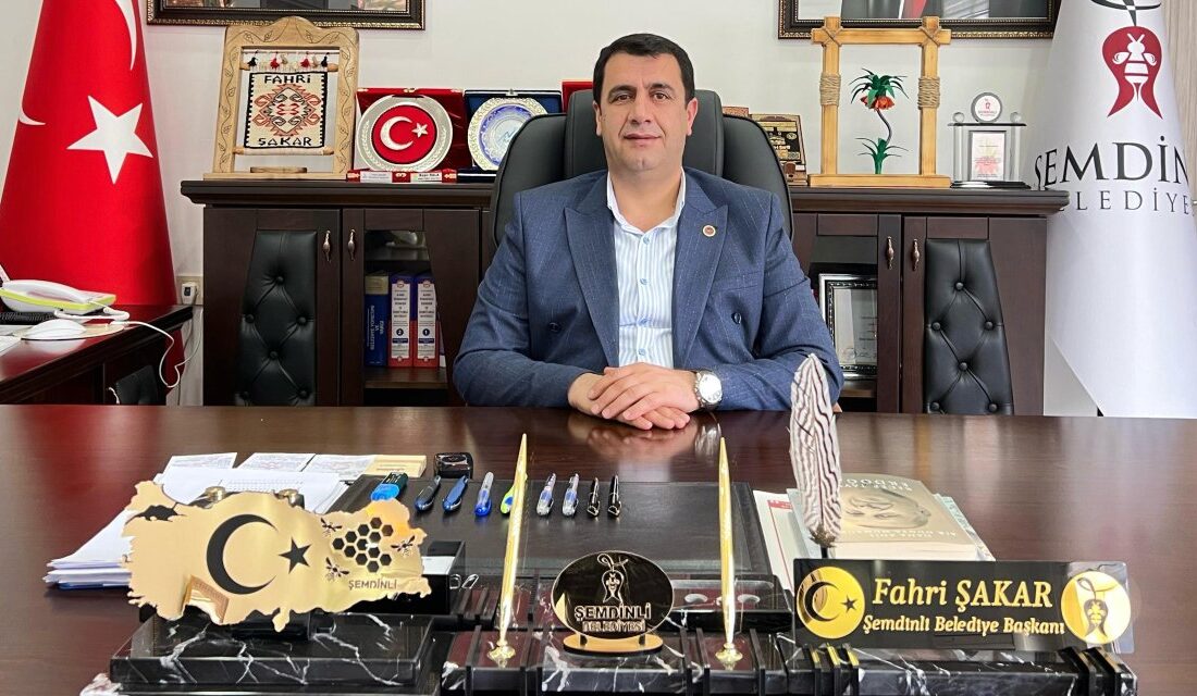 Fahri Şakar’dan Miraç Kandili Mesajı Hakkari’nin Şemdinli Belediye Başkanı Fahri Şakar, Miraç Kandili dolayısıyla bir