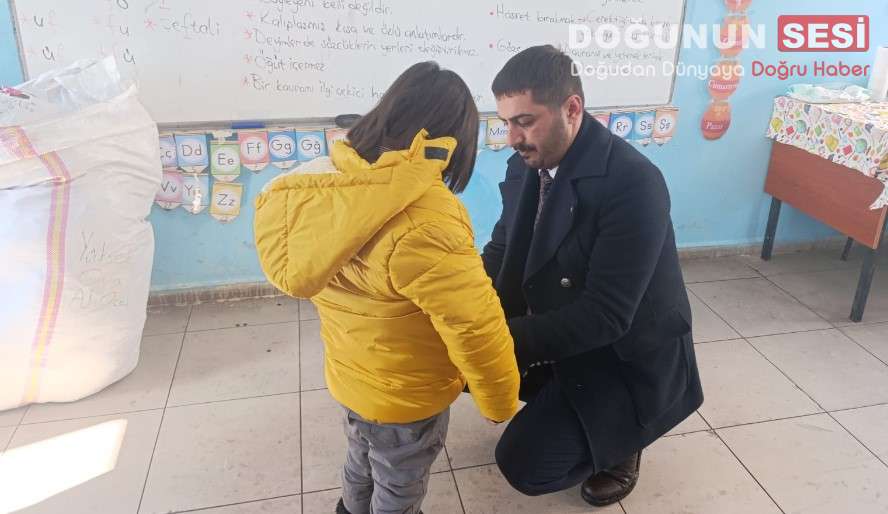 VEDAŞ’tan Gönüllere Dokunan Ziyaretler Vangölü Elektrik Dağıtım A.Ş. (VEDAŞ), “Her Mevsim Tebessüm” adlı sosyal