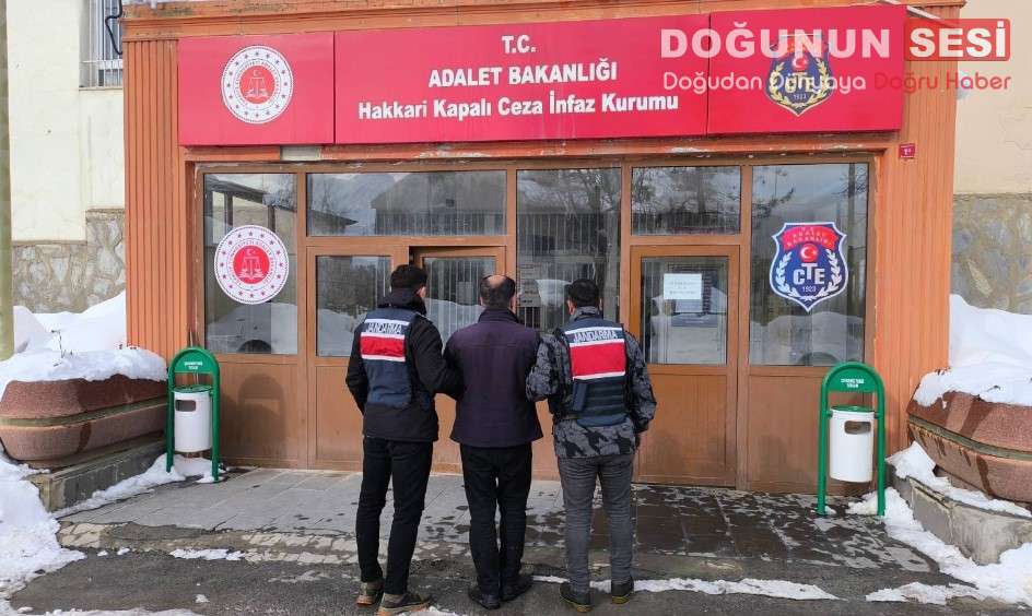 Hakkari İl Jandarma Komutanlığı tarafından, aranan şahısların tespiti ve yakalanmasına