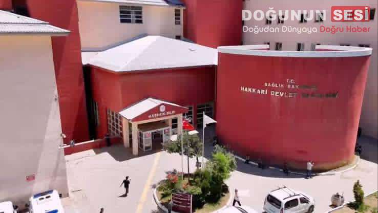 Hakkari Devlet Hastanesi’ne 86 Doktor Atandı Sağlık hizmetlerinin güçlendirilmesi ve vatandaşların nitelikli sağlık hizmetine erişiminin artırılması