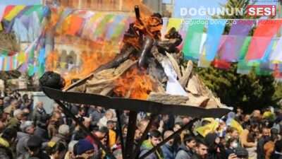 Hakkari’de 2026 yılı Newroz kutlamalarının tarihinin değiştirildiği duyuruldu. DEM Parti