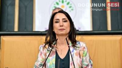 DEM Parti Eş Genel Başkanı Tülay Hatimoğulları, partisinin grup toplantısında