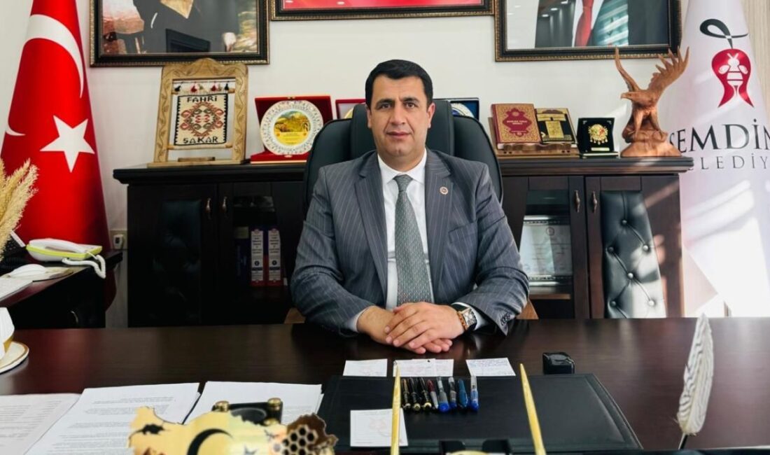 Şemdinli Belediye Başkanı Fahri Şakar, Anneler Günü dolayısıyla yayımladığı mesajda,