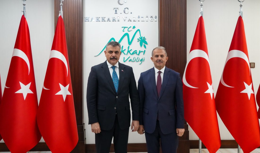 İçişleri Bakanı Mustafa Çiftçi, Jandarma Genel Komutanı Ali Çardakcı ve