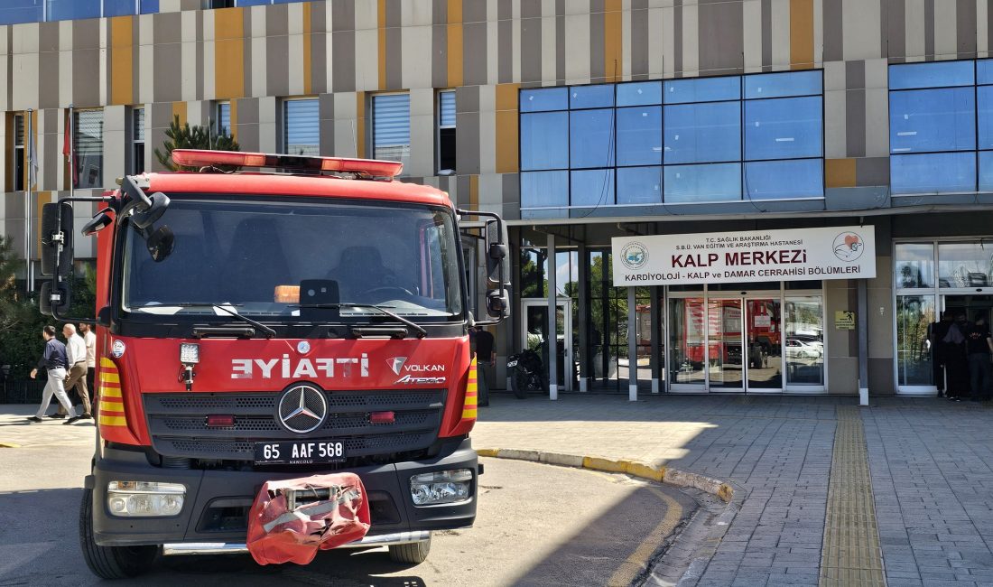 Van Bölge Hastanesin’de Korkutan Anlar: Anjiyo Ünitesini Duman Kapladı Van Eğitim ve Araştırma Hastanesin’de Bölge Hastanesi anjiyo ünitesinin havalandırma