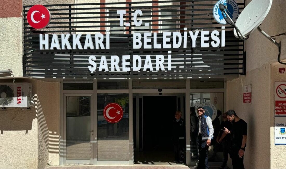 Hakkâri’de Afife Kız Öğrenci Yurdu’nda yaşanan su sıkıntısının öğrencilerin tepkisine