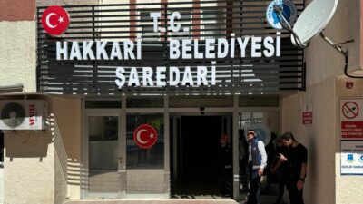 Hakkâri’de Afife Kız Öğrenci Yurdu’nda yaşanan su sıkıntısının öğrencilerin tepkisine