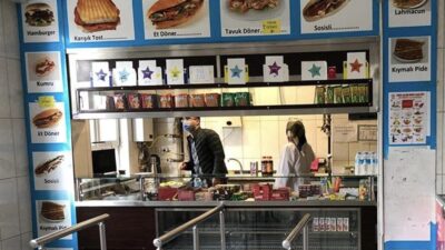 Okul kantinlerinde öğrencilerin daha sağlıklı beslenmesini desteklemek amacıyla satışa sunulan