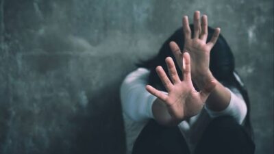 HAKKARİ – Hakkari ve ilçelerinde düğünlerde müzisyenlik yaptığı belirtilen N.Ç.
