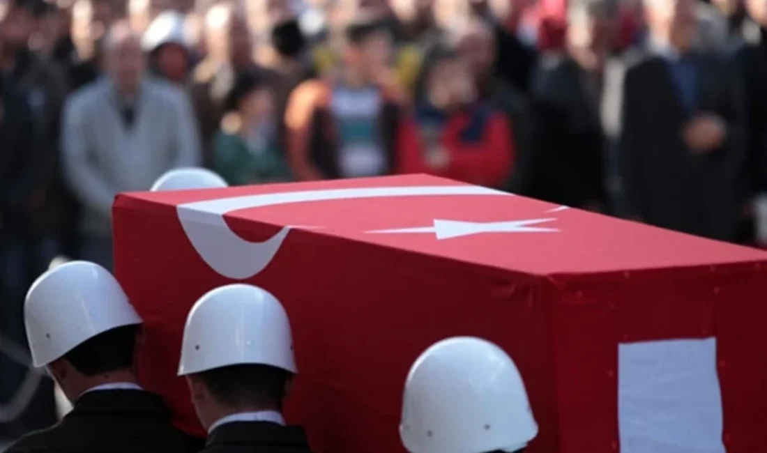 Hakkâri’nin Çukurca ilçesindeki askeri üs bölgesinde silahını temizlediği sırada silahın