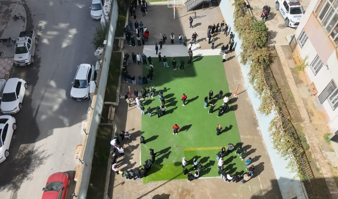 Hakkâri’de afetlere karşı bilinç ve hazırlık düzeyini artırmaya yönelik çalışmalar