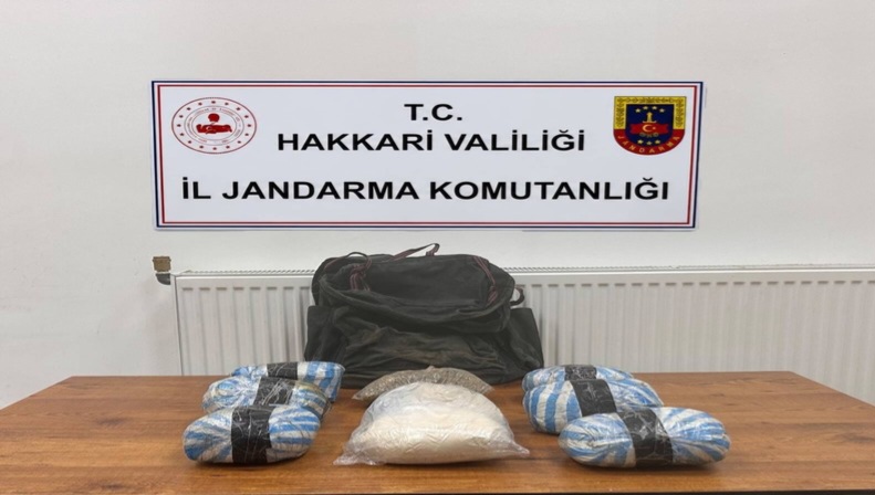 Hakkâri’nin Şemdinli ilçesi kırsalında düzenlenen arama faaliyetinde 7 kilo 635