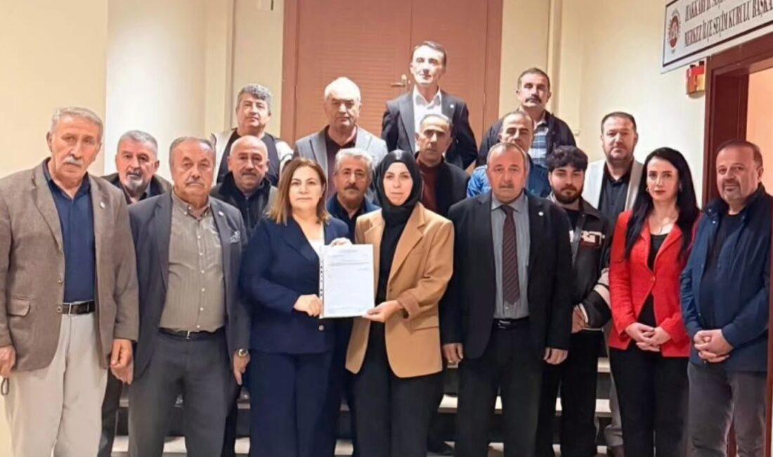Yeni Parti Hakkâri İl Başkanı Suzan Çakırbeyli, yeni dönem il